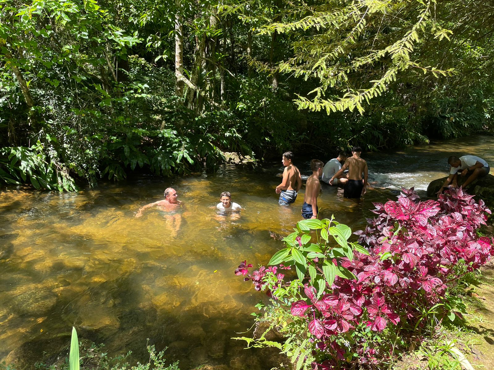 WhatsApp Image 2023-11-09 at 15.30.40 (1).jpeg